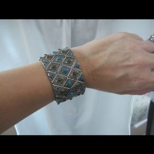 Premier Designs Arizona bracelet